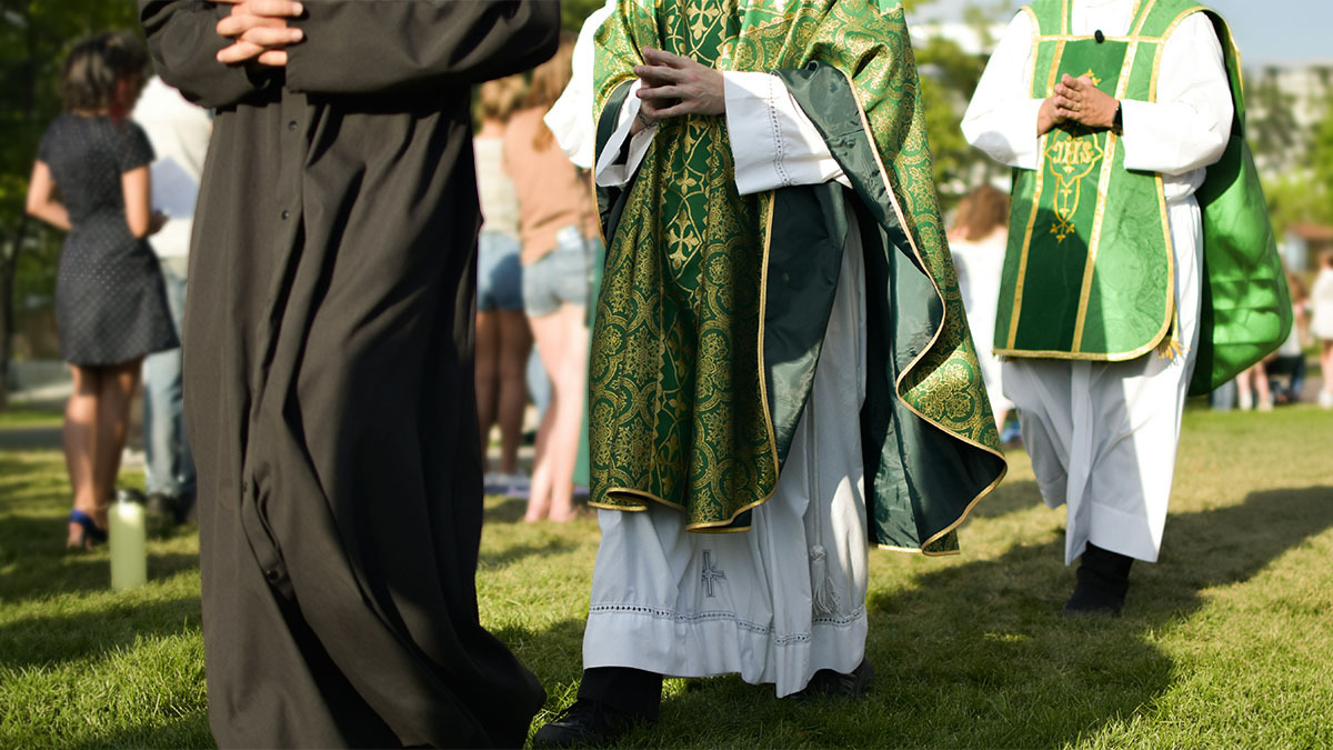 A group of clergymen